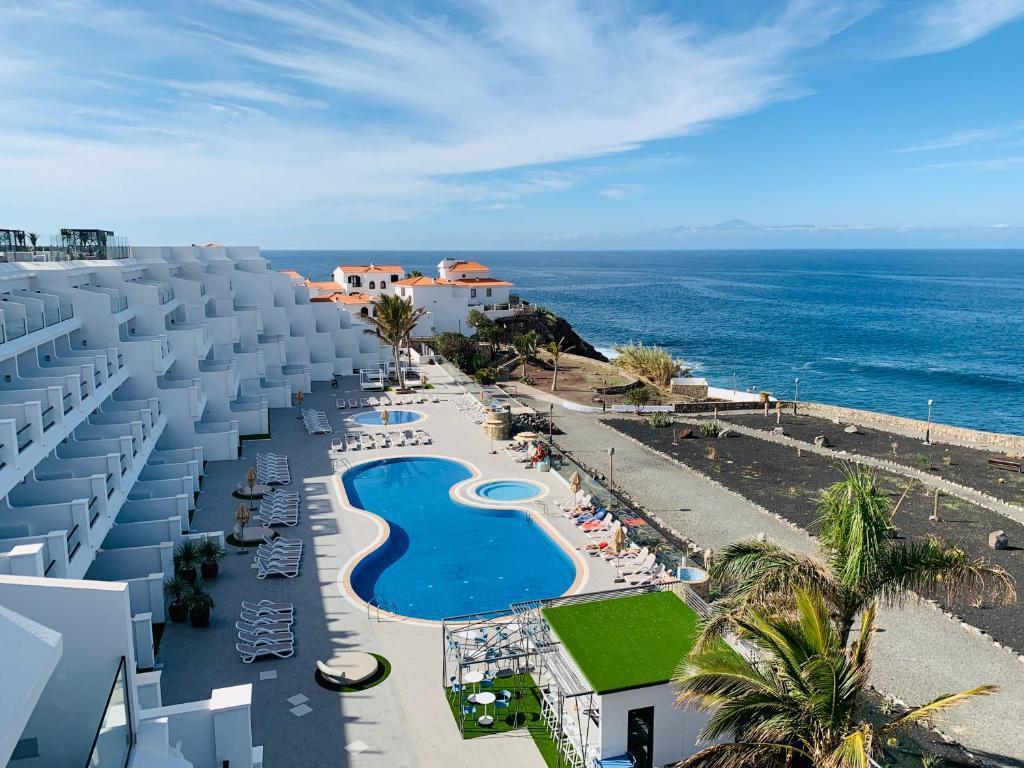 Hotel Occidental Roca Negra 4